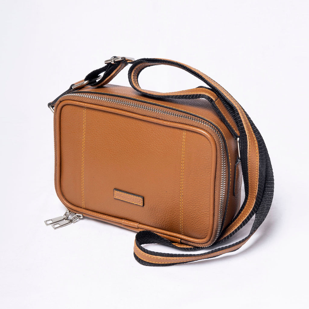 FRINDGED CROSSBODY BAG