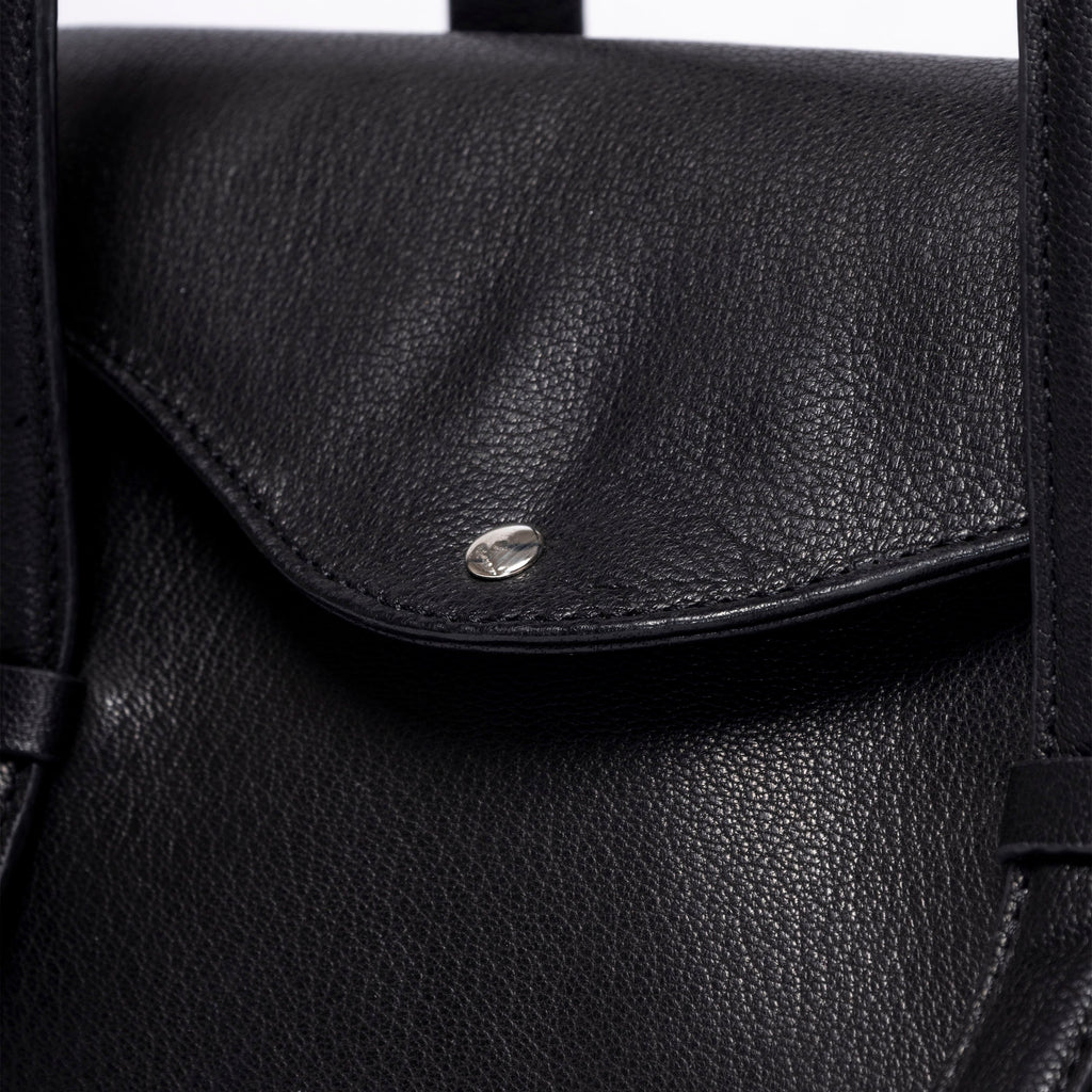 CYPHER BUCKET BAG