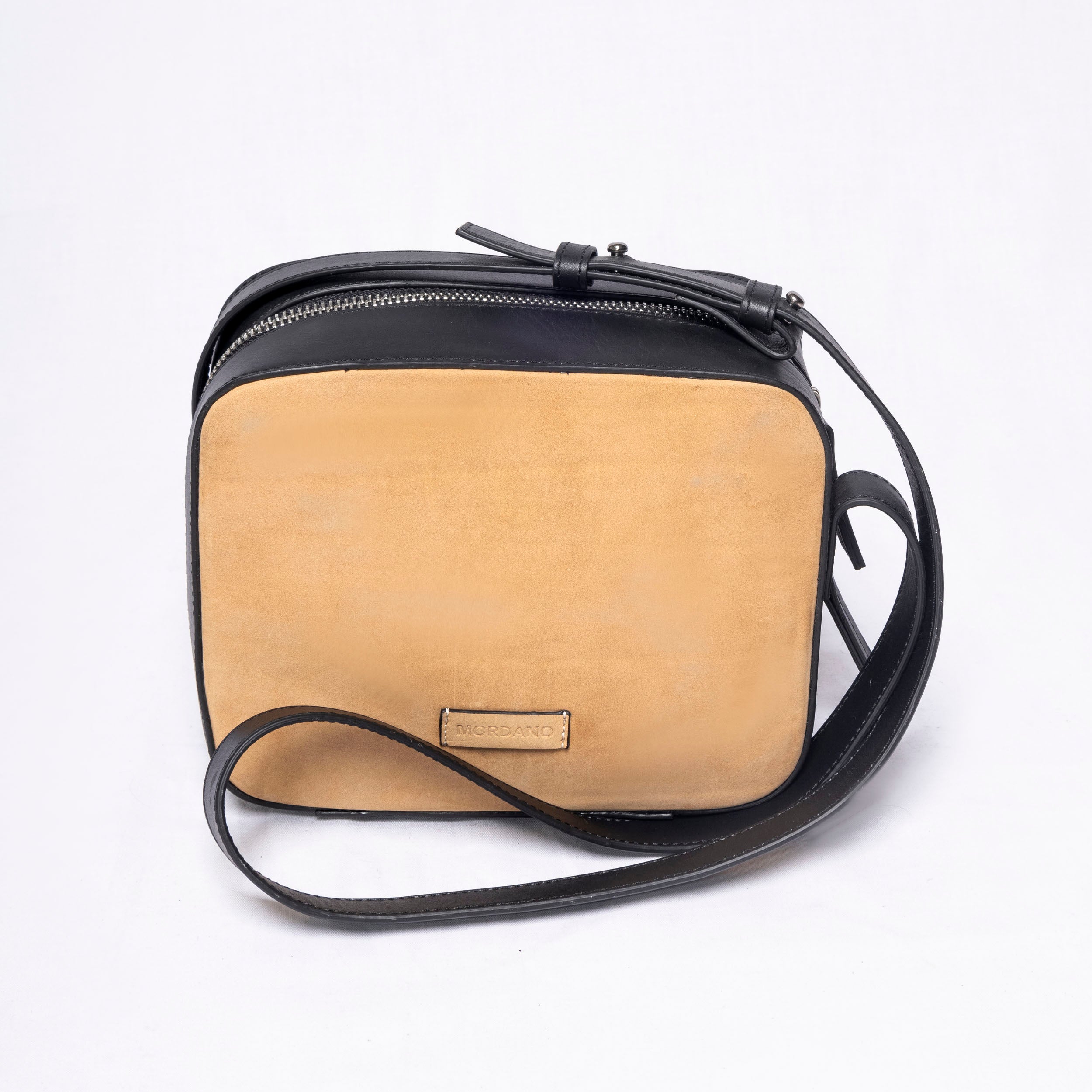 DELICATE CROSS BODY BAG
