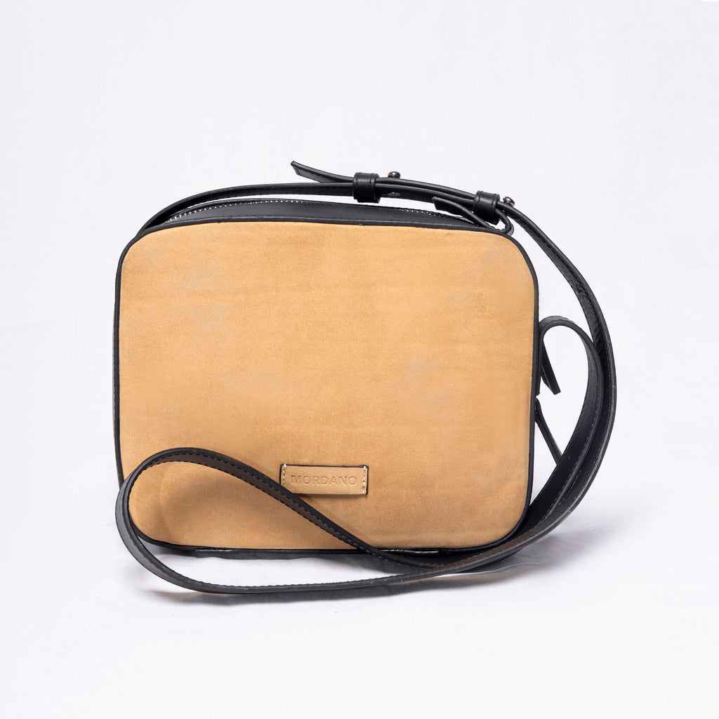 DELICATE CROSS BODY BAG