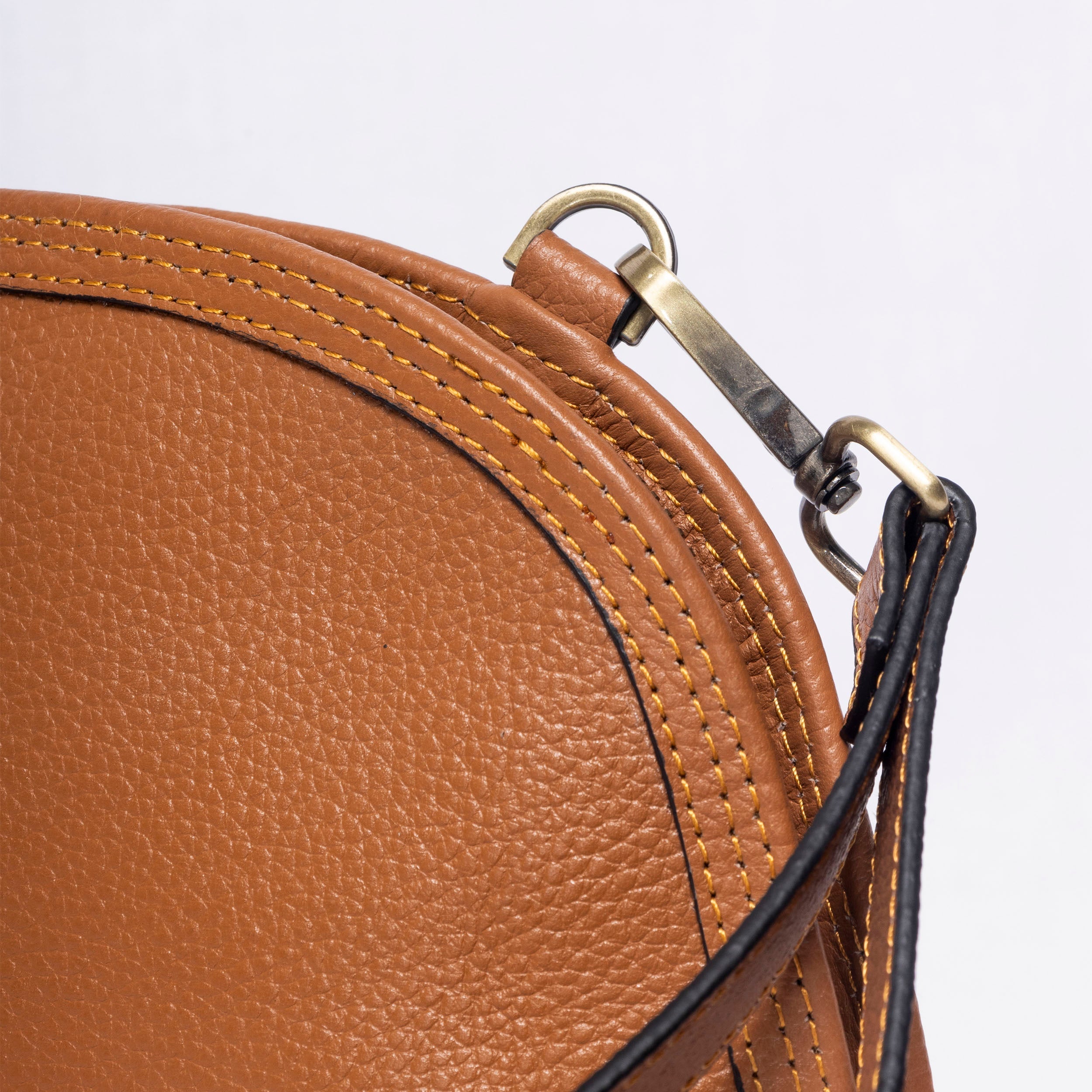 DAILY USE POUCH