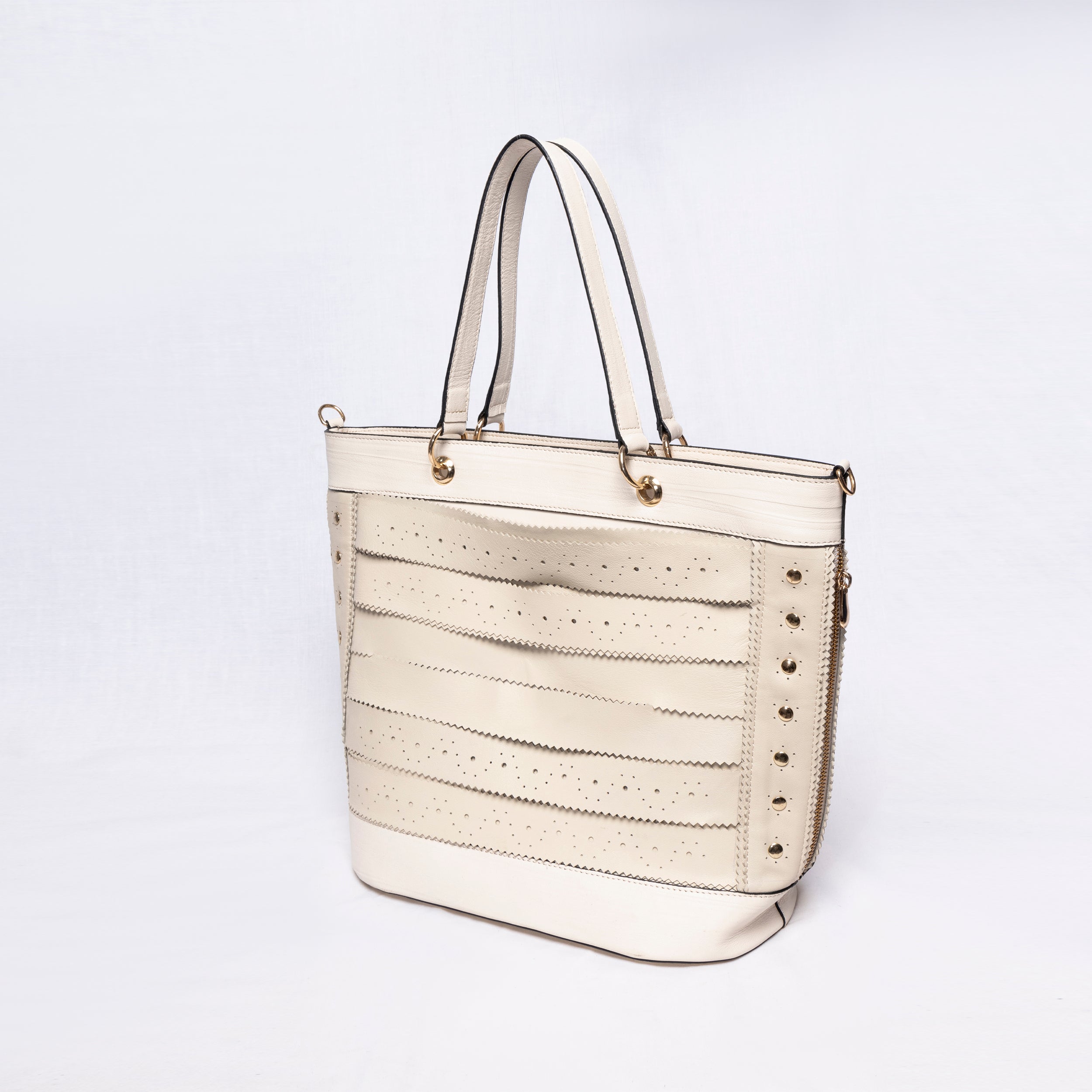 CYPHER BUCKET BAG