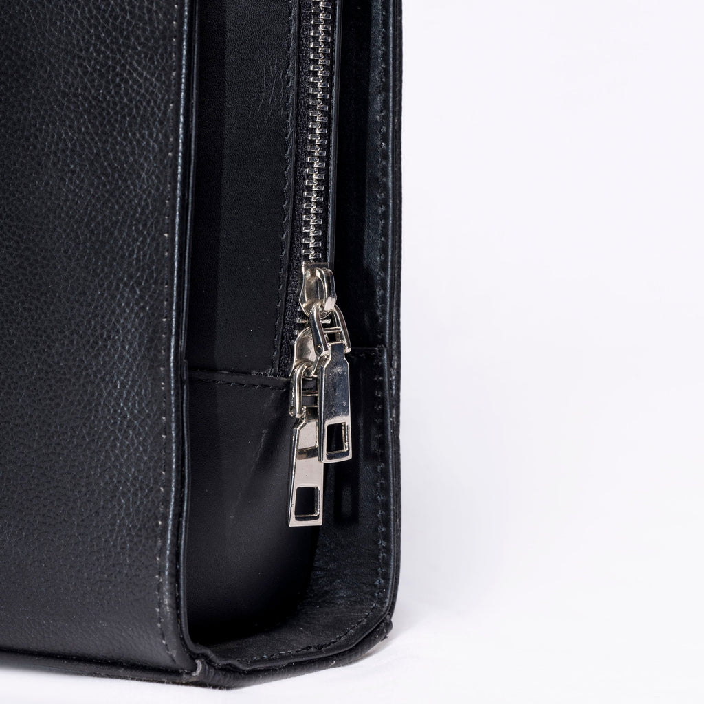 RIGID LAPTOP BAG