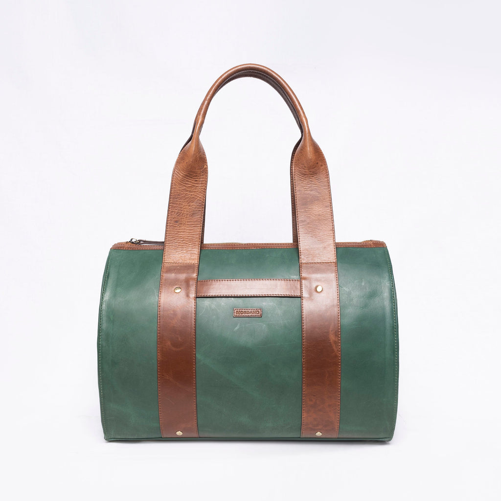 ESSENCE DUFFLE BAG