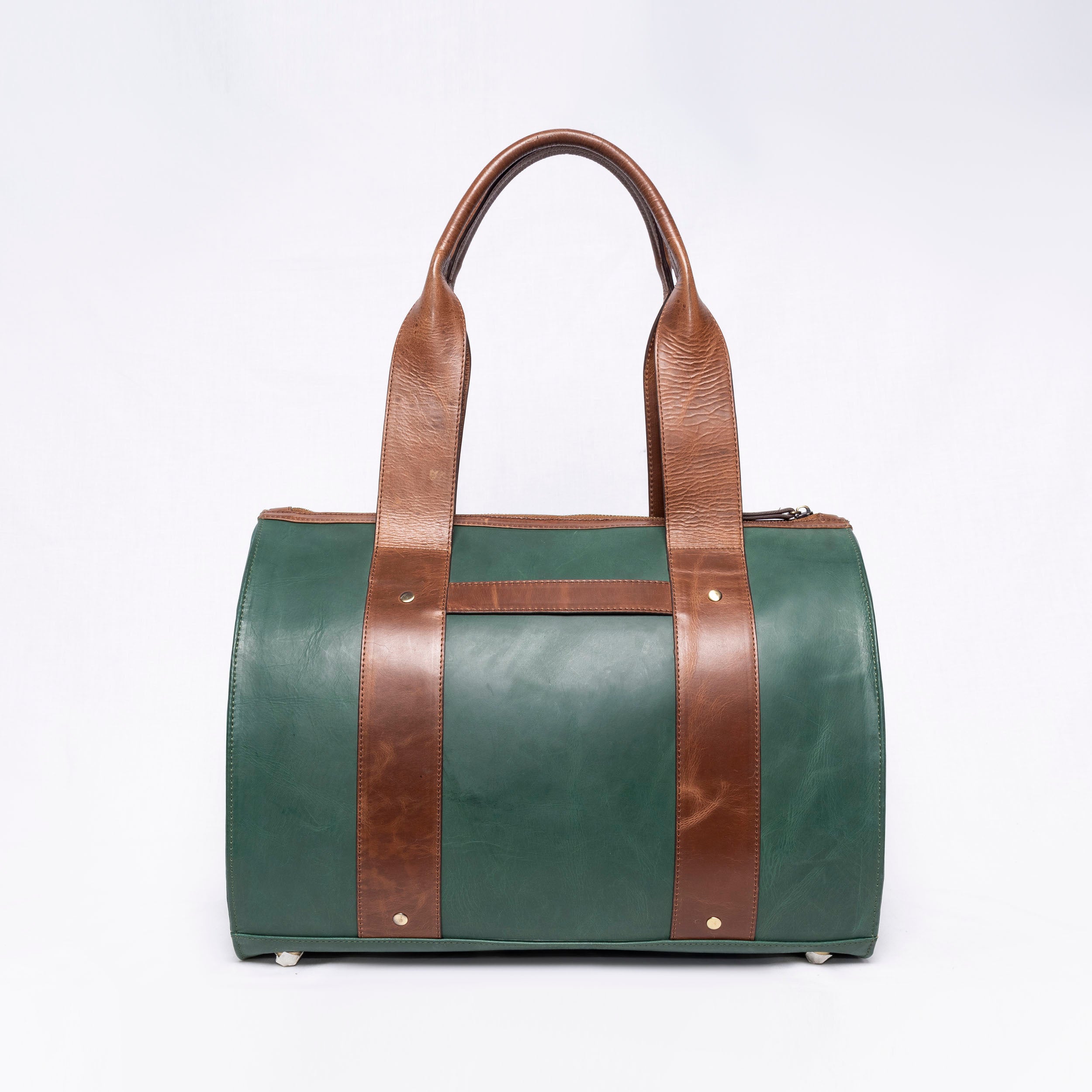 ESSENCE DUFFLE BAG