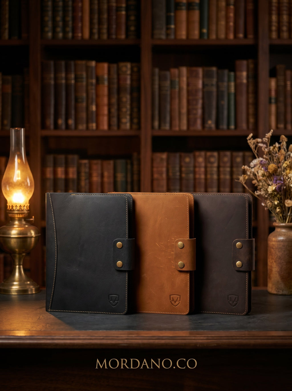 Personalized A5 Leather Portfolio Organizer for Men & Women – Professional Padfolio with Zipper Closure, Resume & Document Holder, Refillable Writing Journal Binder for Business, Meetings & Travel